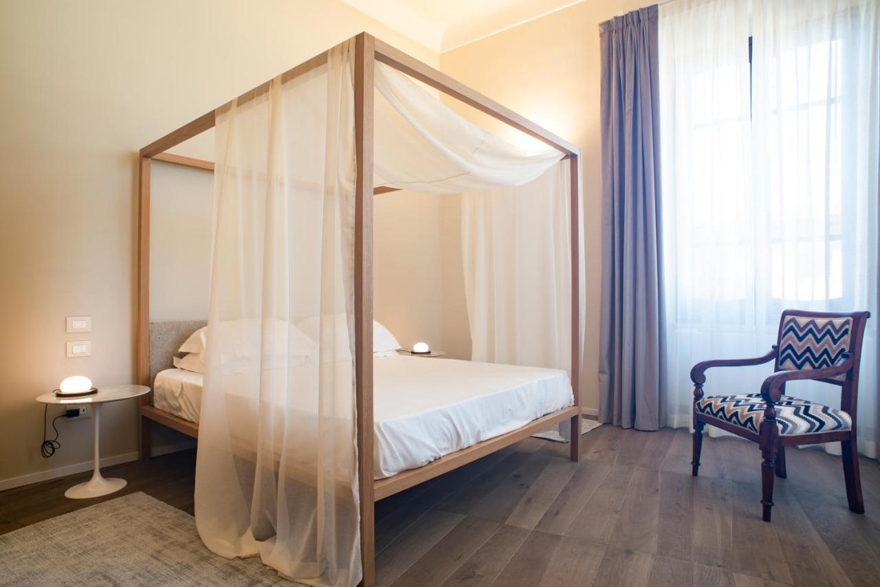 Dimora De Matera Luxury Suites Cosenza Exterior photo