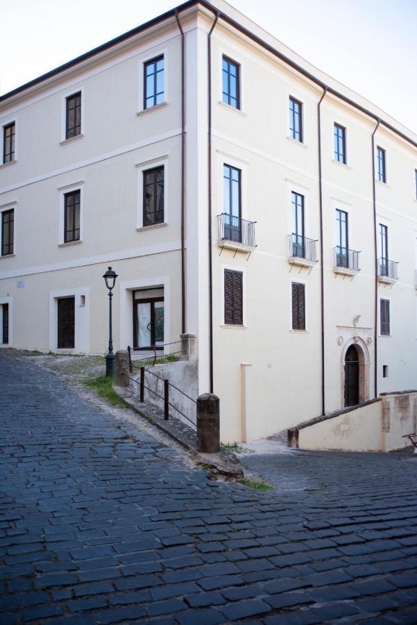 Dimora De Matera Luxury Suites Cosenza Exterior photo